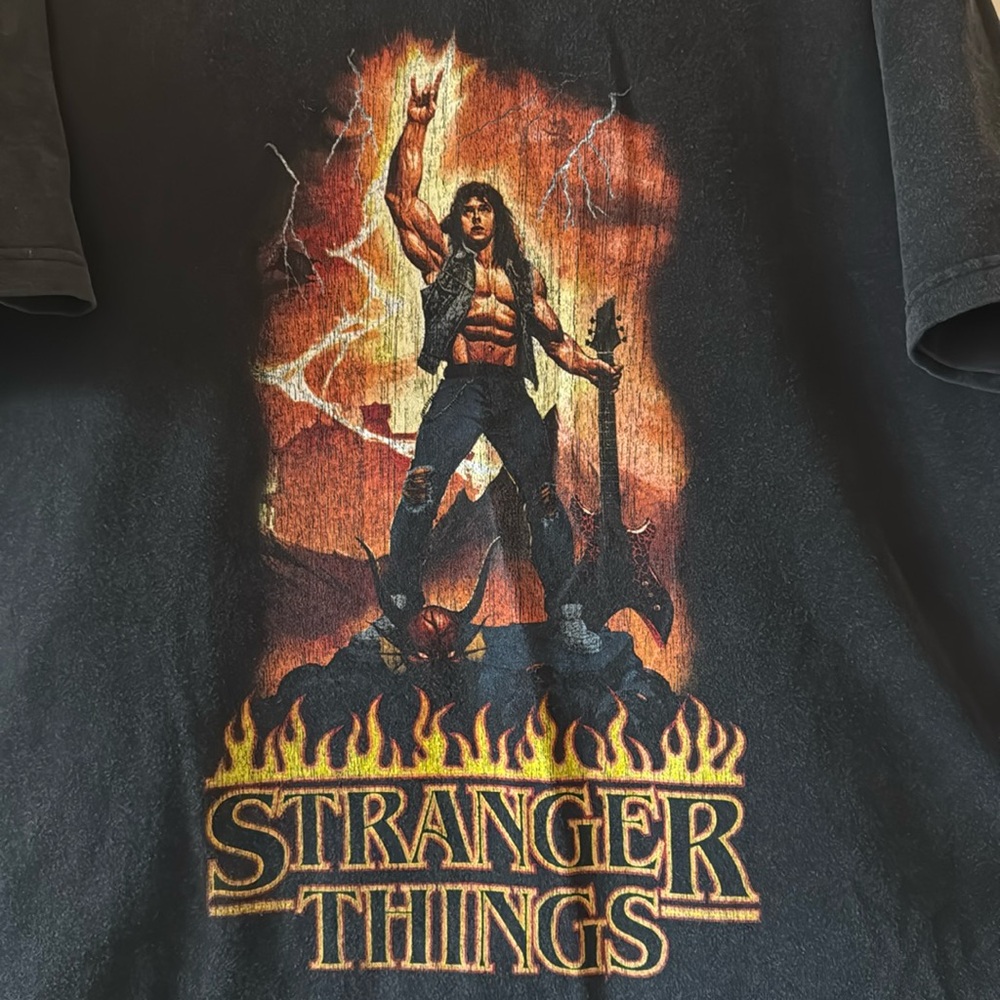 Brand new stranger things shirt